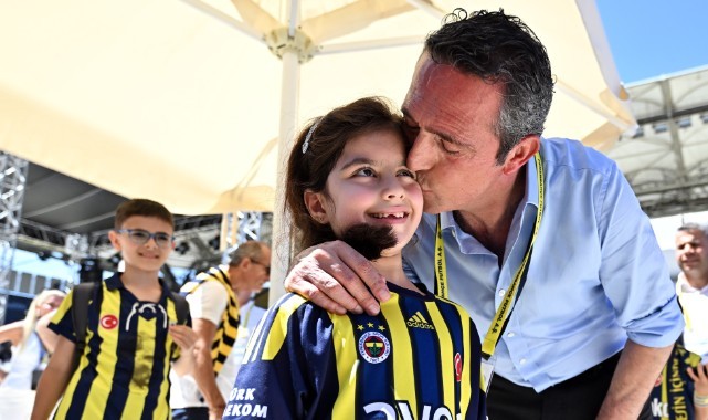 Fenerbahçe'nin başkanlık seçimlerinde çekilen fotoğraflar