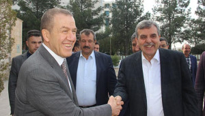 Galatasaray’ın eski yöneticisi, Urfa'da tirit ikram etti