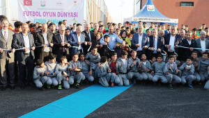 Gençler, spora yönlendirilmeye devam ediyor