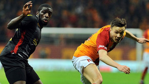 Galatasaray, Linnes'in Sözleşmesini Uzattı