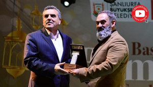 Dursun Ali Erzincanlı Urfa'da konser verdi