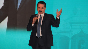 Eski Urfa vekili Çelik’e önemli görev