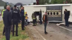 Feci Trafik Kazası; 2 ölü, 12 yaralı