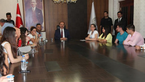 Mardinli öğrencilerden Vali Erin’e ziyaret
