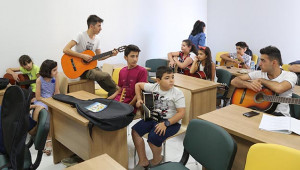 Haliliye’de gitar ve müzik kurslarına ilgi