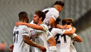 Beşiktaş, Panathinaikos İle Berabere Kaldı
