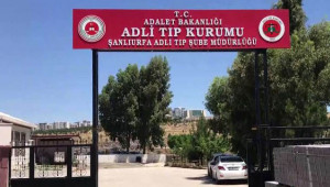 Boş arazide erkek cesedi bulundu