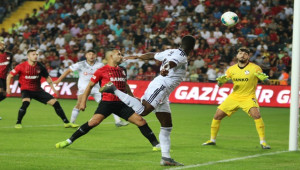 Gaziantep 3 - 2 Beşiktaş   (Maç sonucu)