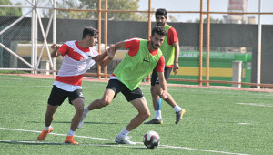 Karaköprü belediyespor liderlik peşinde!