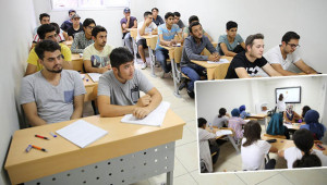 Üniversiteye ücretsiz kurslarla hazırlanıyorlar