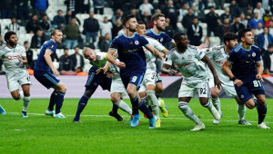 Beşiktaş 2 - 1 Slovan Bratislava