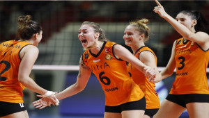 Eczacıbaşı VitrA: 3 - Fenerbahçe Opet: 2