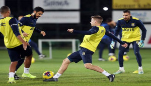 Fenerbahçe'de Kasımpaşa Hazırlıkları Sürüyor