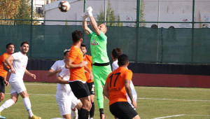 Karaköprüspor'da kan kaybı sürüyor