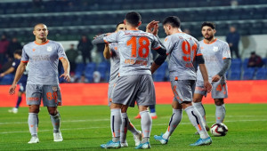 Başakşehir devreye galibiyetle girmek istiyor