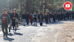 Bir amaç uğruna yürüdüler