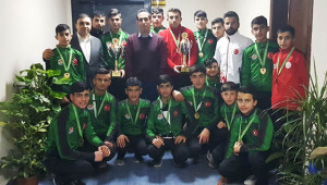 Suruç hokey takımı Süper Ligde