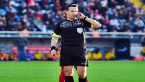 UEFA'dan Halis Özkahya'ya görev