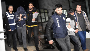 32 telefon dolandırıcılığı şüphelisi yakalandı