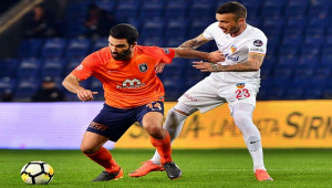 Başakşehir, Arda Turan ile yollarını ayırdı!
