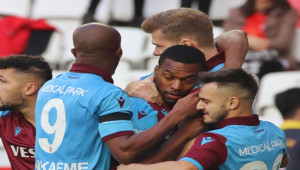 Trabzonspor'un forvet üçlüsü ikinci yarıyı iple çekiyor