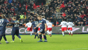 Gaziantep 2 - 0 Rizespor