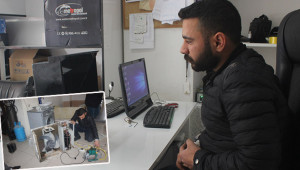 Atık malzemelerden promter yaptı