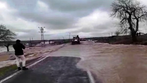 Siverek'te aşırı yağış sele dönüştü