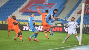 Trabzonspor 1 - 1 Medipol Başakşehir