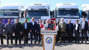 Urfa'dan İdlib'e insani yardımlar sürüyor