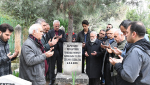 Urfalı Sanatçı mezarı başında anıldı