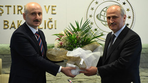 Yeni Bakan görevi devraldı