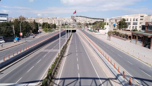 Cadde ve sokaklar boş kaldı