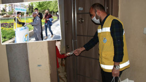 Haliliye’de evlere maske dağıtılıyor