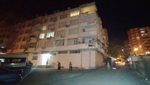 4’üncü kattan düşen genç kız yaralandı