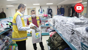 Belediyeden çocuklara giyim yardımı