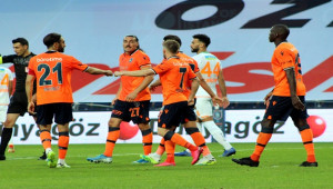 Başakşehir 2 - 0 Alanyaspor