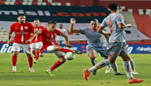 Antalyaspor: 0 - Medipol Başakşehir: 2
