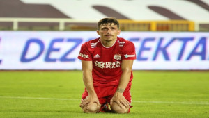 Mert Hakan Yandaş, Sivasspor’a veda etti