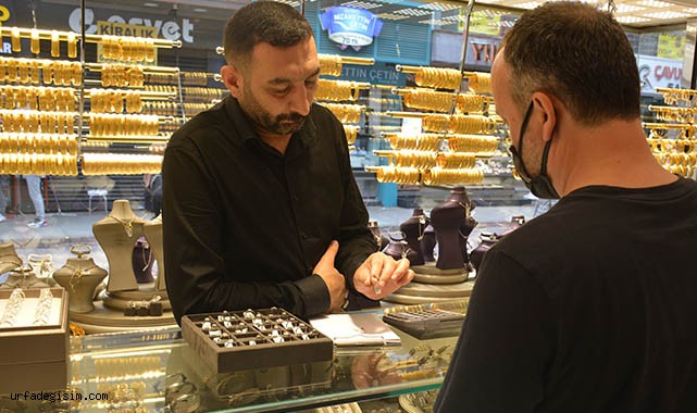 Diz çöküp evlenme teklifi yapmanın maliyeti arttı