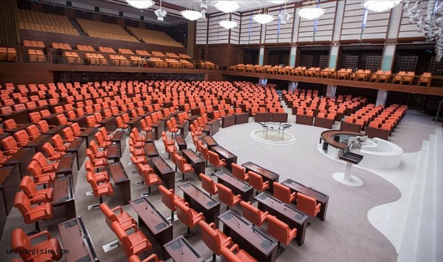 Meclis 2,5 aylık aradan sonra yasama çalışmaları