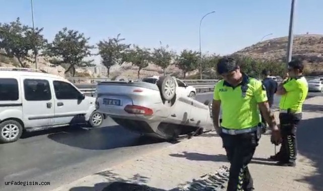 Ters dönen araçtan sağsalim çıktı