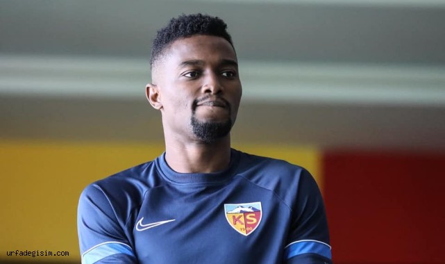 Bernard Mensah İspanya'ya gitti