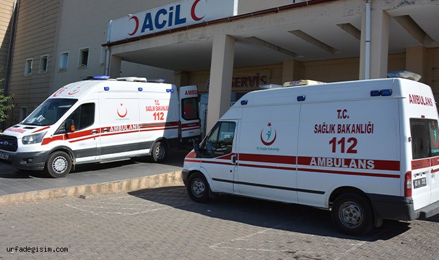 İki otomobil çarpıştı! 5 yaralı