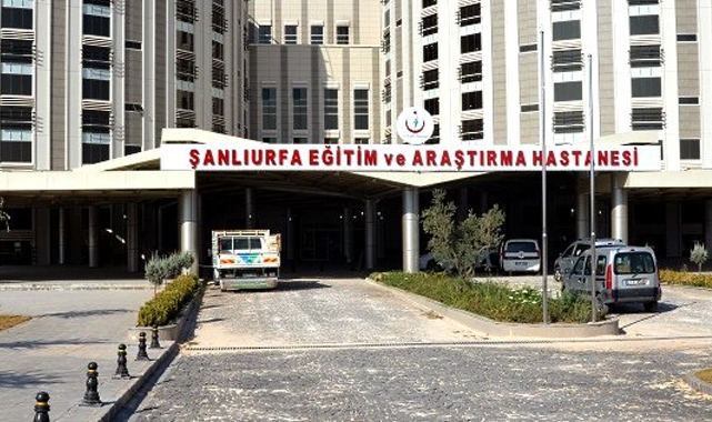 Minibüs ile otomobil çarpıştı! 5 yaralı