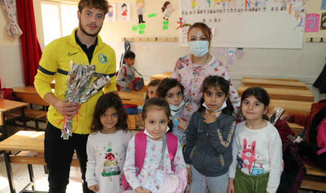 Şanlıurfaspor, öğretmenleri unutmadı