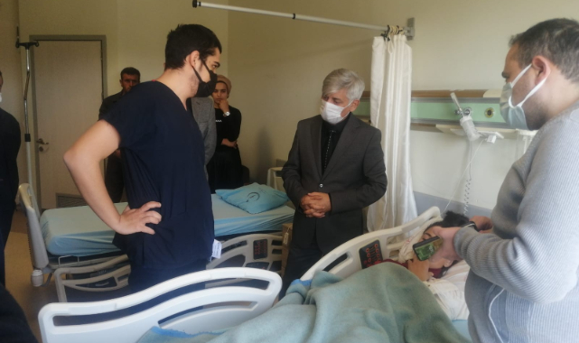 Milli Eğitim Müdürü yaralı öğrencileri ziyaret etti