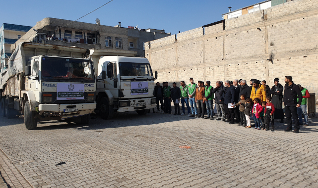 Urfa'dan 2 tır insani yardım gönderildi