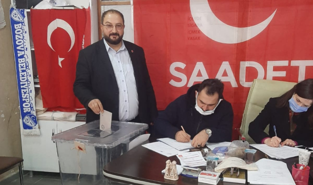 Bozova'da ilçe başkanı güven tazeledi