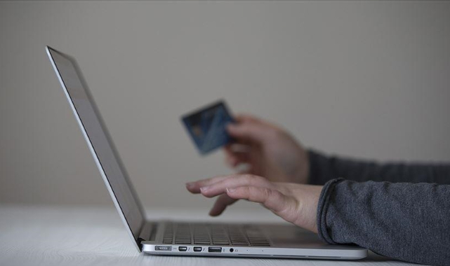 İnternet alışverişlerindeki 'stok oyunu'na karşı çaresiz